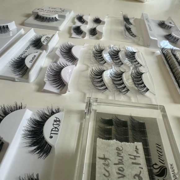 Mixed Brand False Lash Bundle - MUA RETIREMENT SALE! - Picture 4 of 6